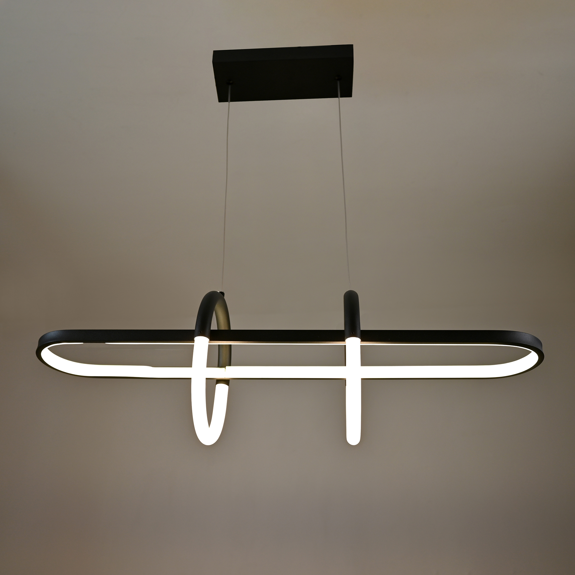 lampara colgante negra / lampara-colgante-negra-520728957600403.jpg